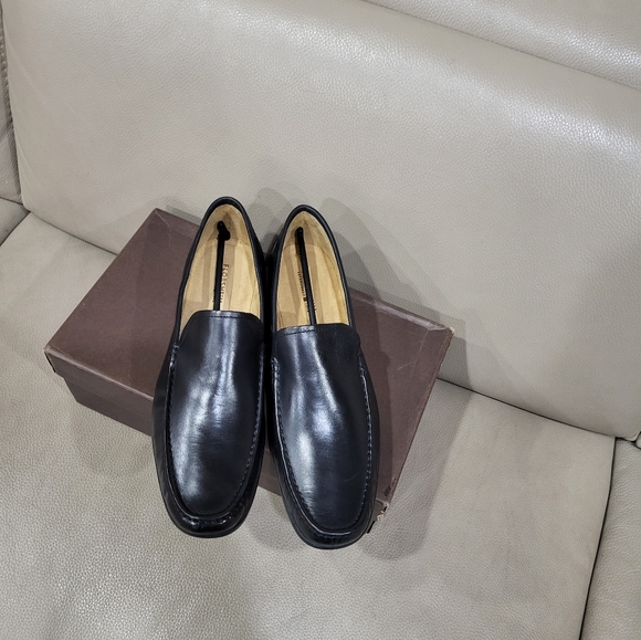 Dress shoes size 12 - Picture 2 of 8